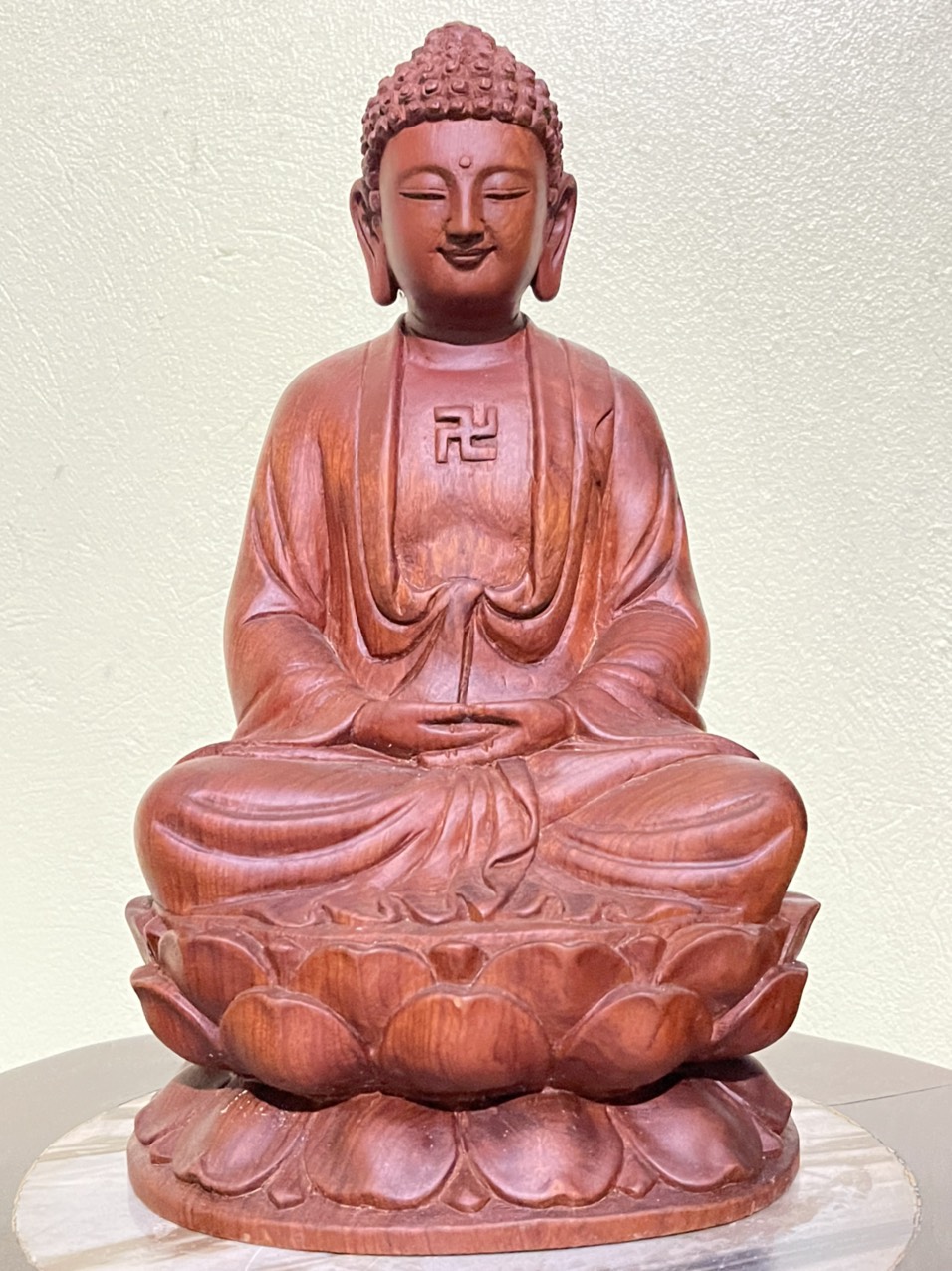 Tượng Phật Thích Ca Mâu Ni bằng gỗ mít