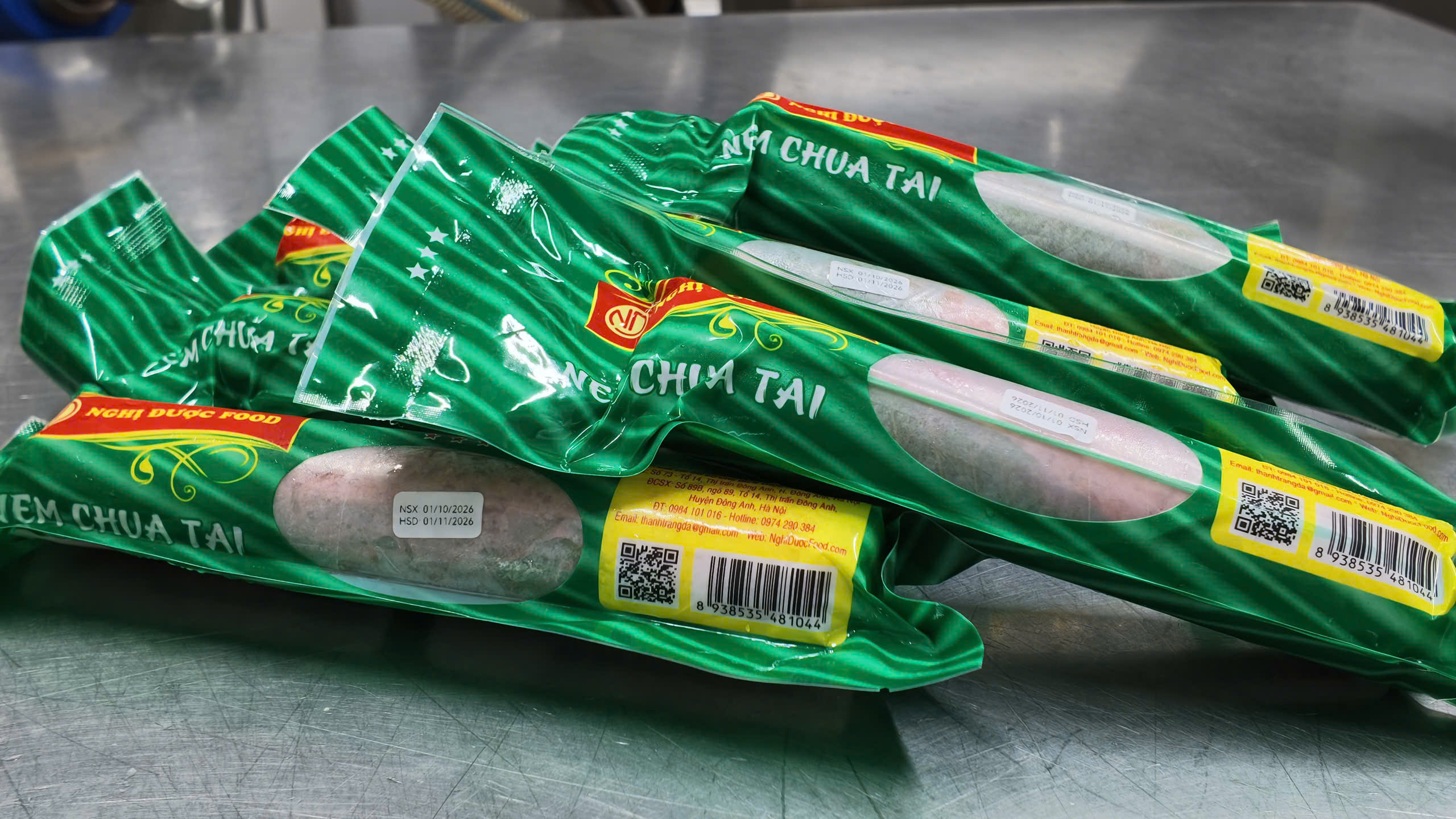 Nem chua tai